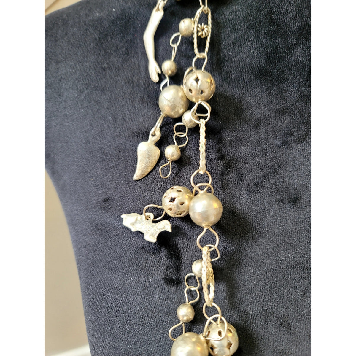 Vintage Style Pearl & Gold Tone Charm Necklace Layered Boho Statement Jewelry