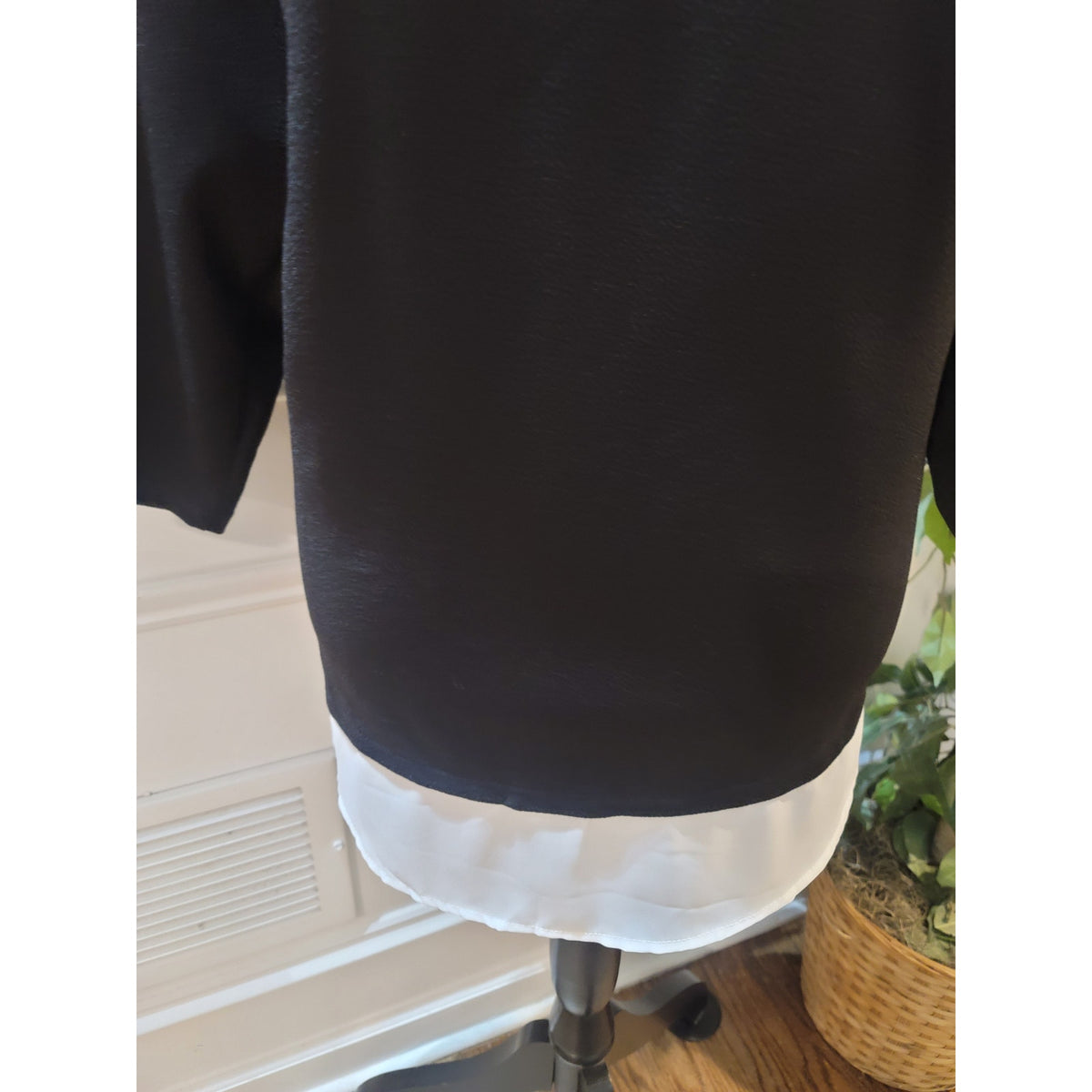 Adrianna Papell Twofer Top Women's Size 1X Black Ivory Rhinestone Embellished