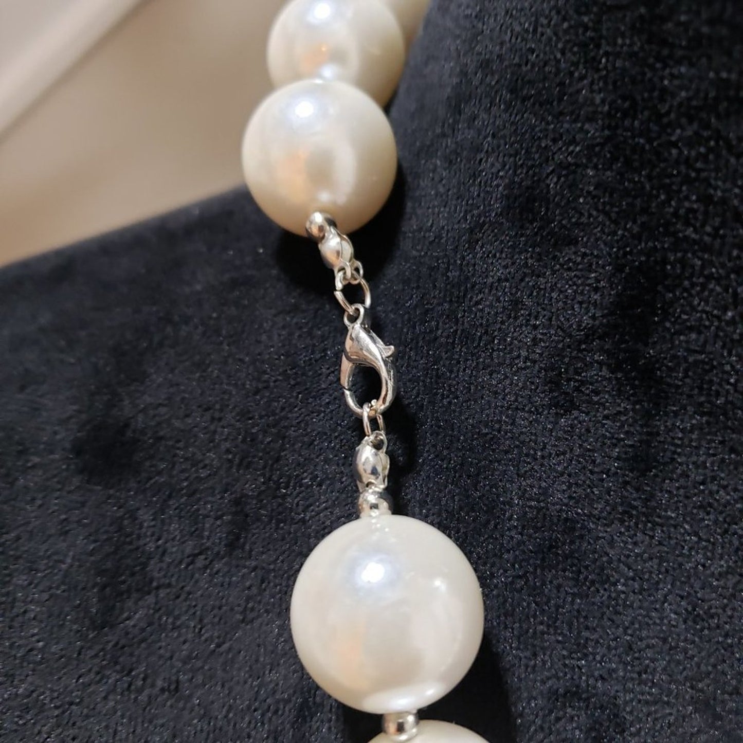 Womens Stunning White Chunky Pearl Ball Beaded Fashion Jewellery Necklace