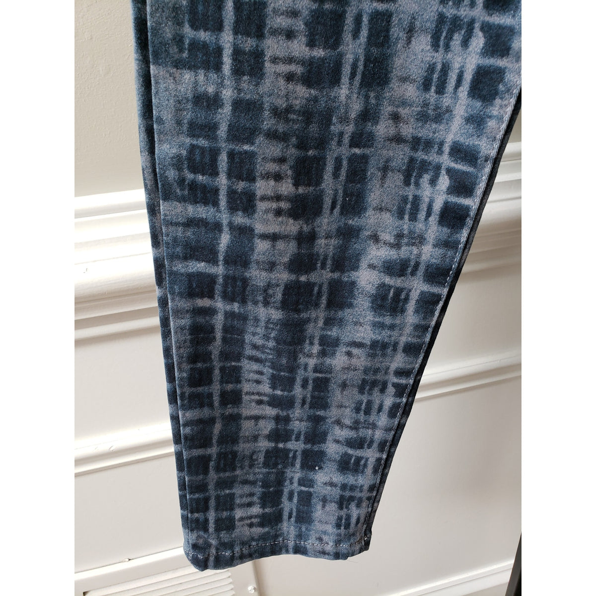 Cabi Jeans Womens Size 4 Blue Denim Cotton Regular Fit Flat Front Straight Leg