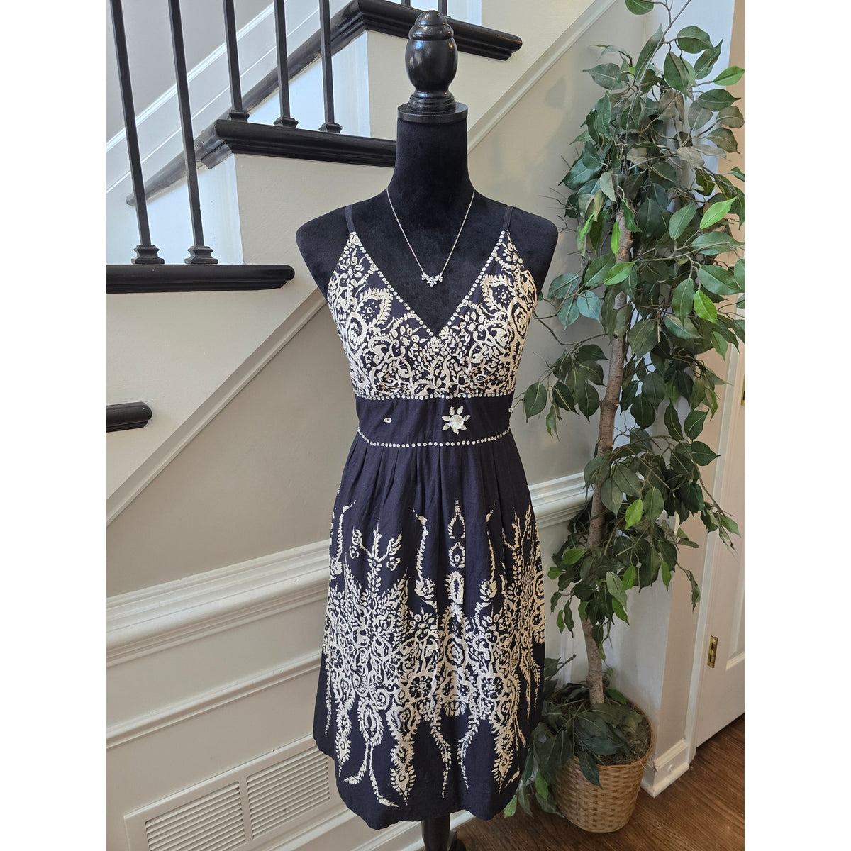 Cassee Mini Dress Women's SZ XL Black Damask Rhinestone Pleated Spaghetti Strap