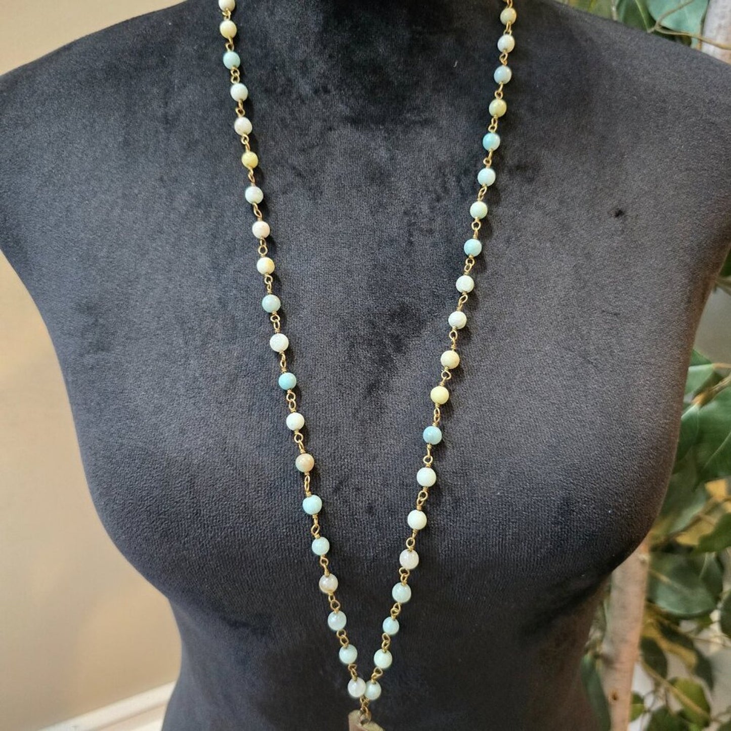 Womens Gold Tone Beaded Linked Chain White Knife Pendant Necklace Jewelry