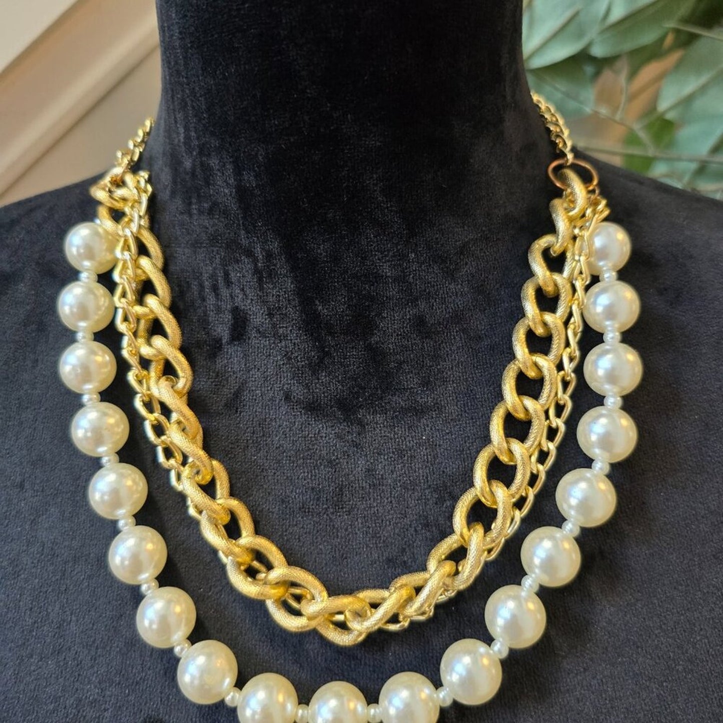 Womens Fashion Ivory Pearl Gold Tone Chain 3 Layered Necklace with Lobster Clasp
