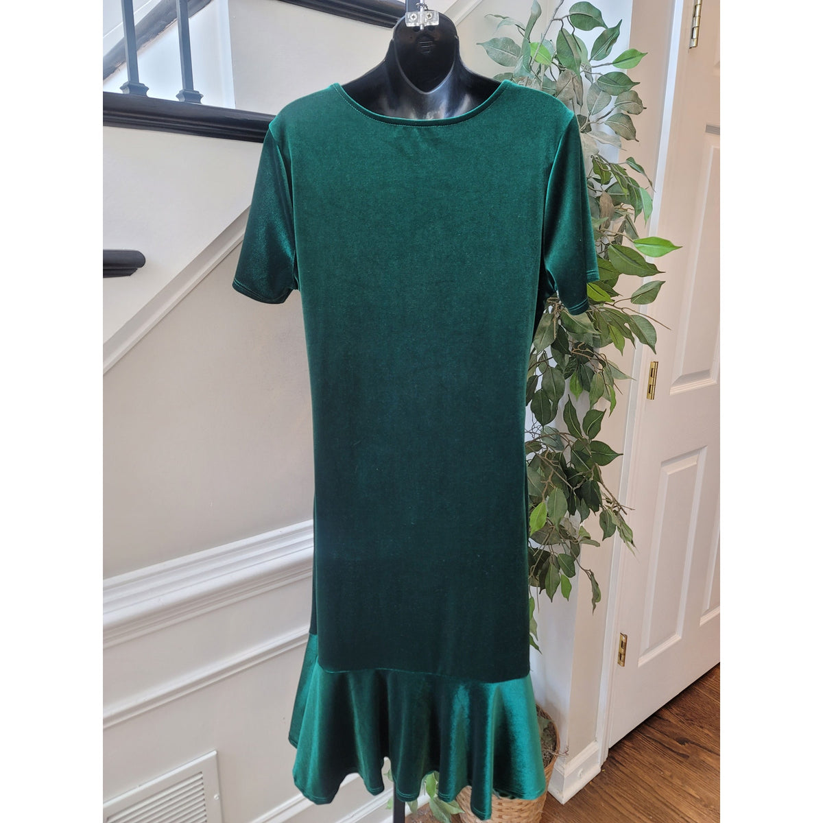 MY Bump Velvet Midi Dress Women's Size X-Large Emerald Green Short Sleeves