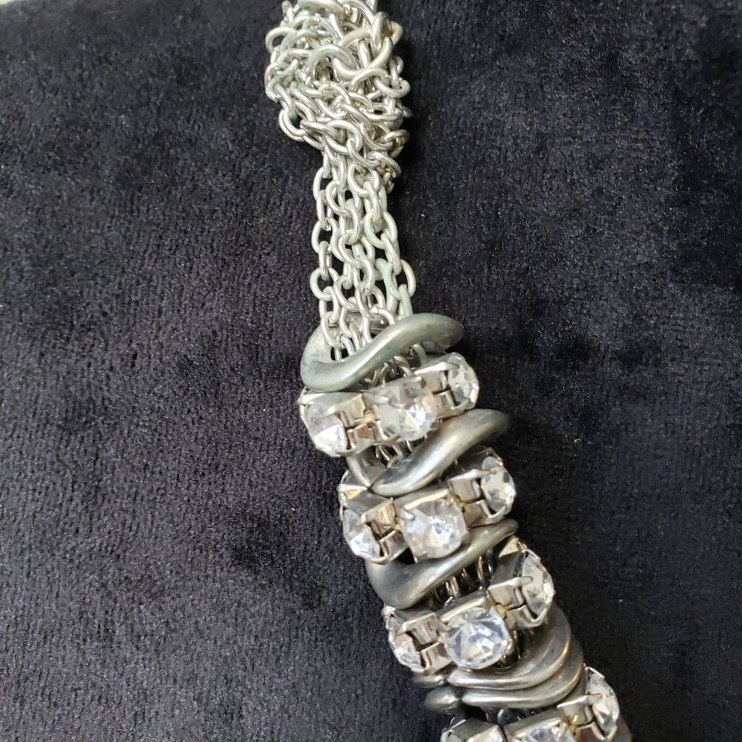 Women Fashion White Gemstones Around Multilayer Chain Collar Necklace w/ Lobster