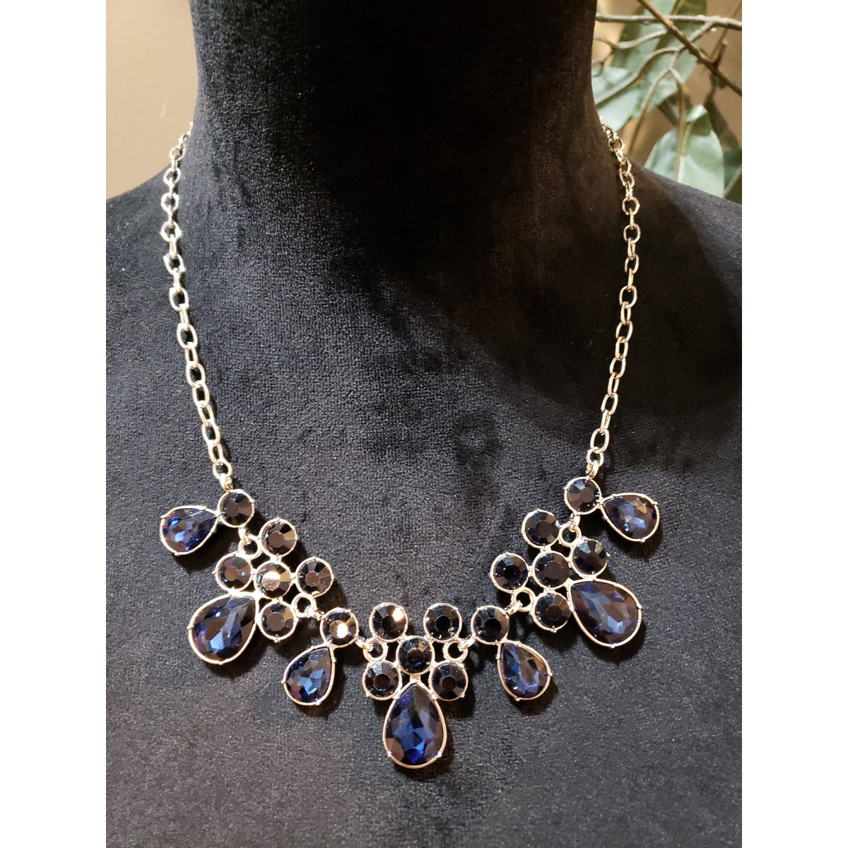 Womens Gold Tone Blue Irregular Teardrop Glass Beads Bib Necklace with Lobster