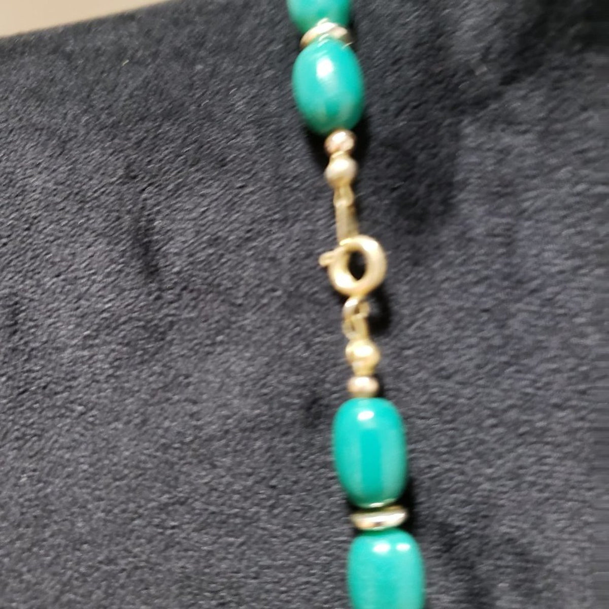 Womens Fashion Chunky Green Rhinestones Beaded Collar Necklace with Round Clasp