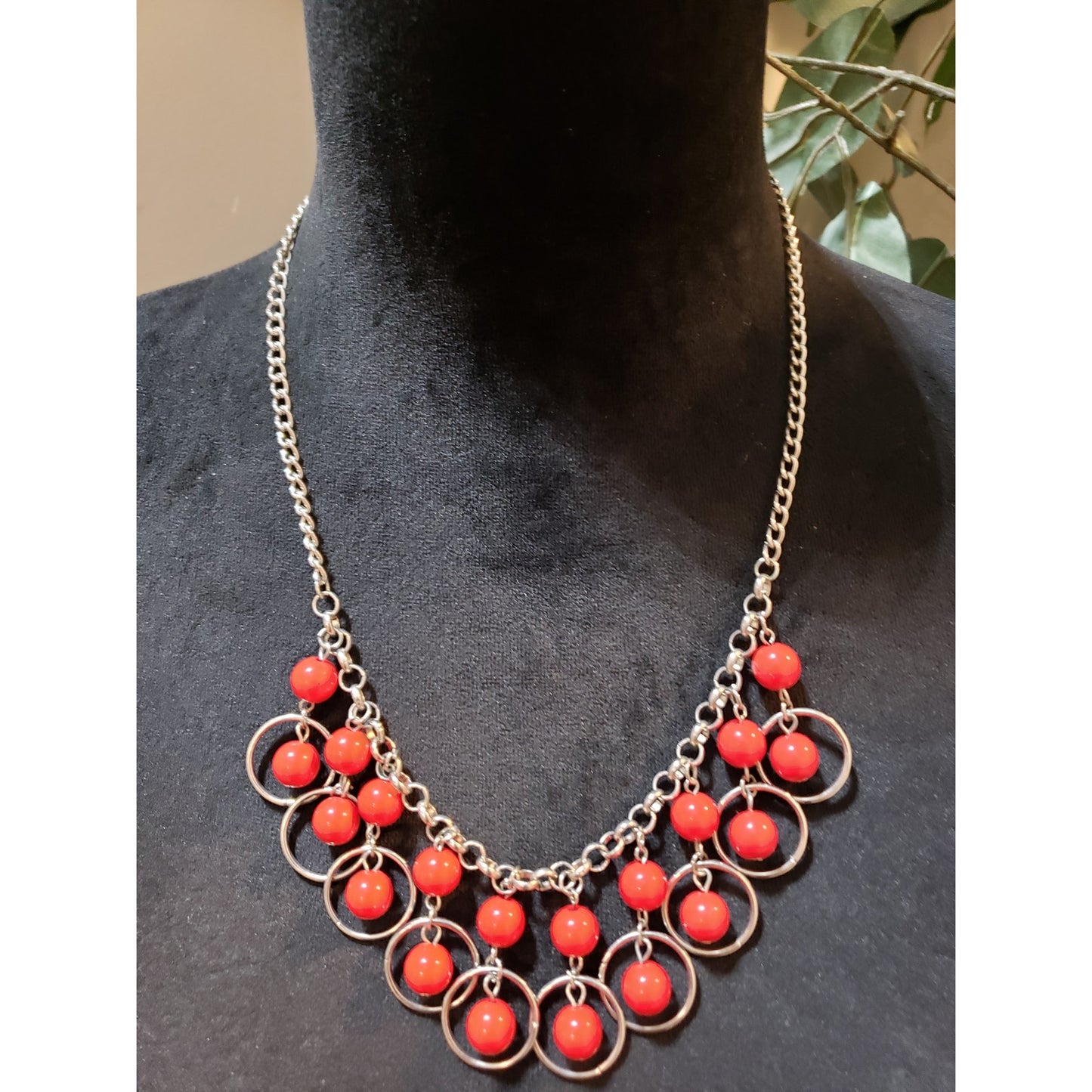 Womens Fashion Silver Tone Red Acrylic Beaded Circles Charm Necklace w/ Lobster
