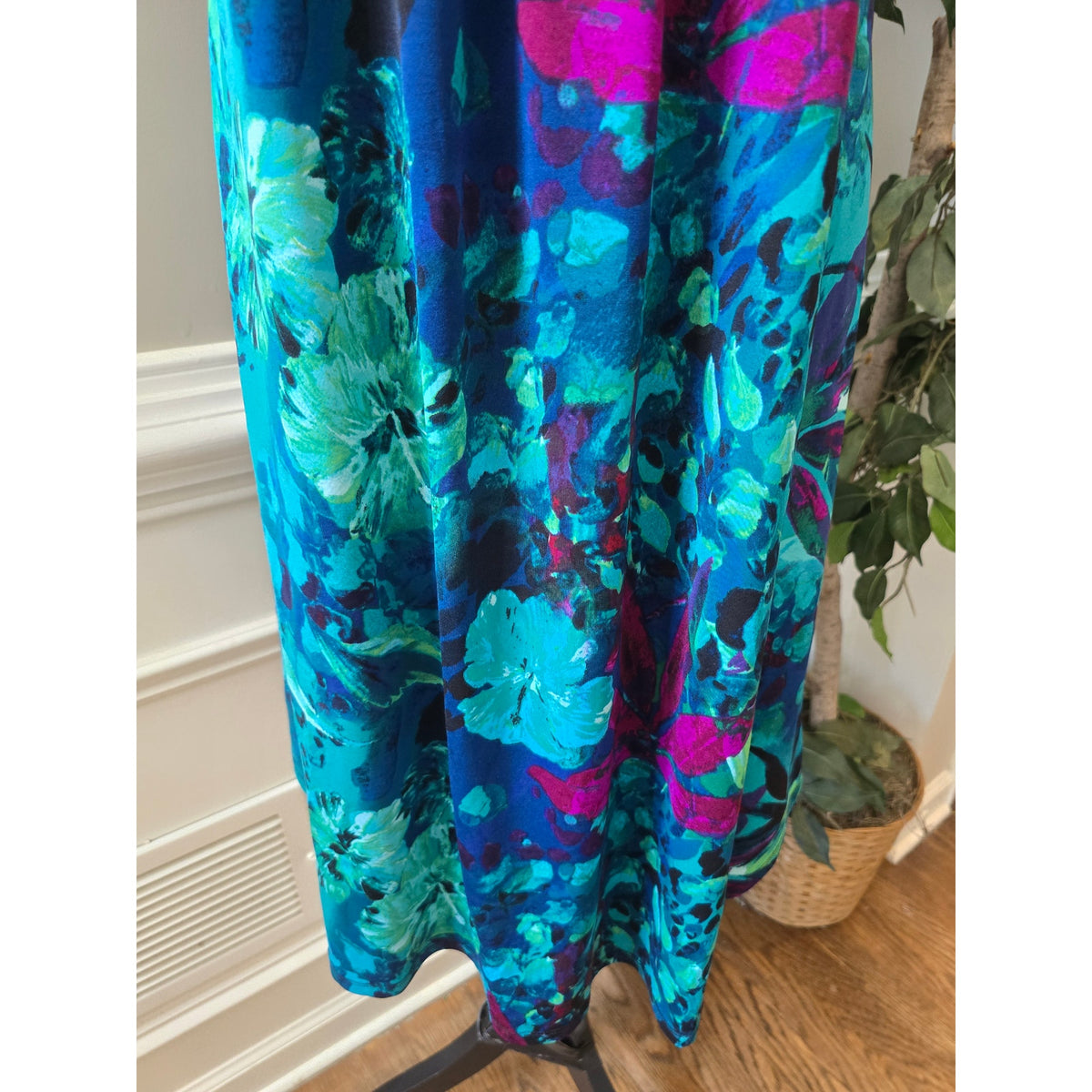 Kate & Mallory Shift Dress Women's SZ XL Multicolor Floral Pleated Back Zipper