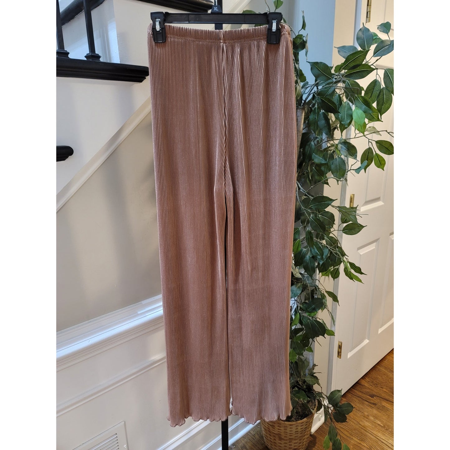 Polyester Pants Women's Size XL Pleated Light Brown Stretch Elastic Waist Luxury