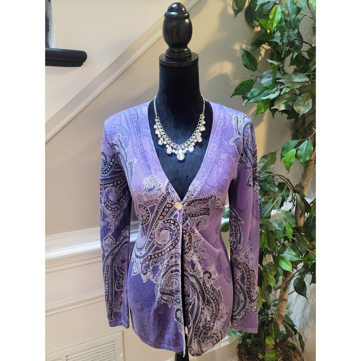 Chico's Cardigan Sweater Women's Size 1/M Purple Paisley V-Neck Long Sleeves