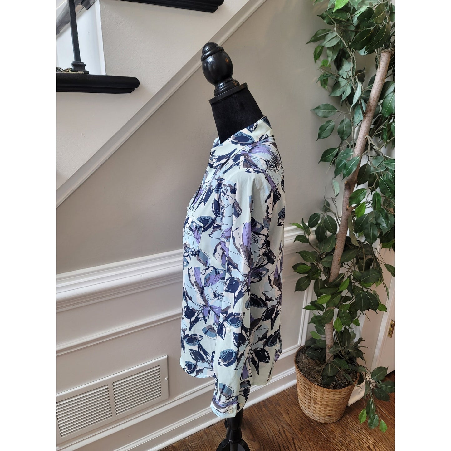 The Limited Button Up Blouse Women's Small Multicolor Floral Long Sleeve Stretch