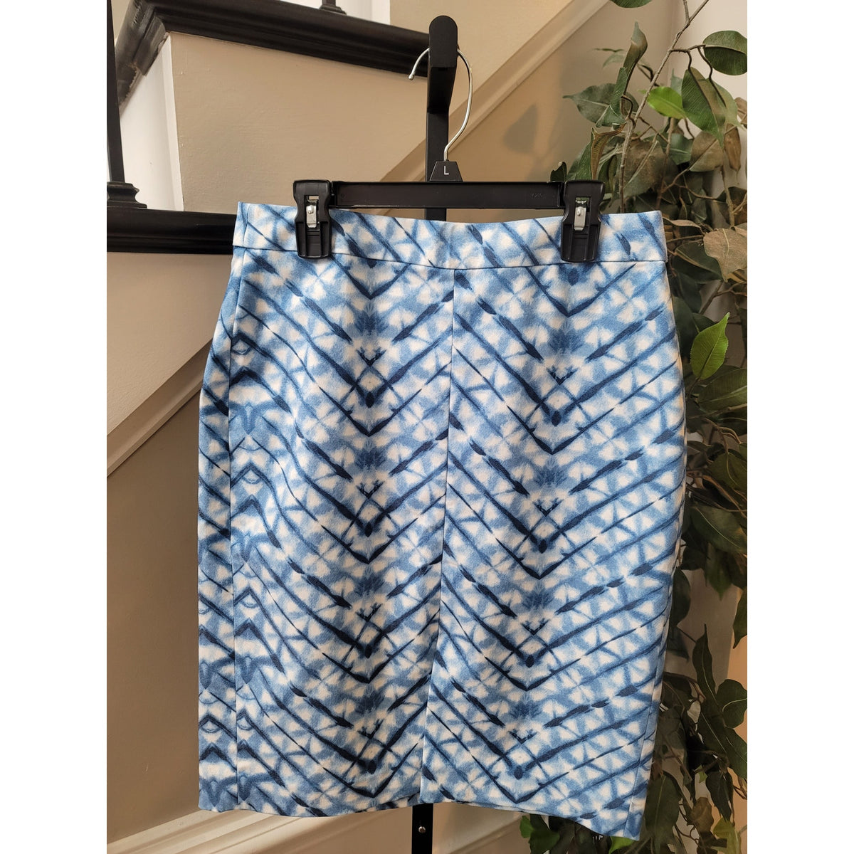Banana Republic Pencil Skirt Women's Size 4 Blue Geometric Lined Back Zipper