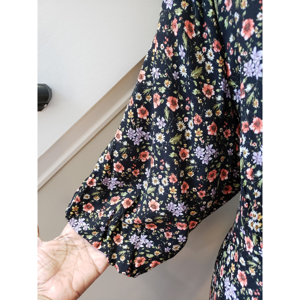 Forever 21 Long Maxi Dress Womens 1X Black Floral High Thigh Slit Plunge V Neck