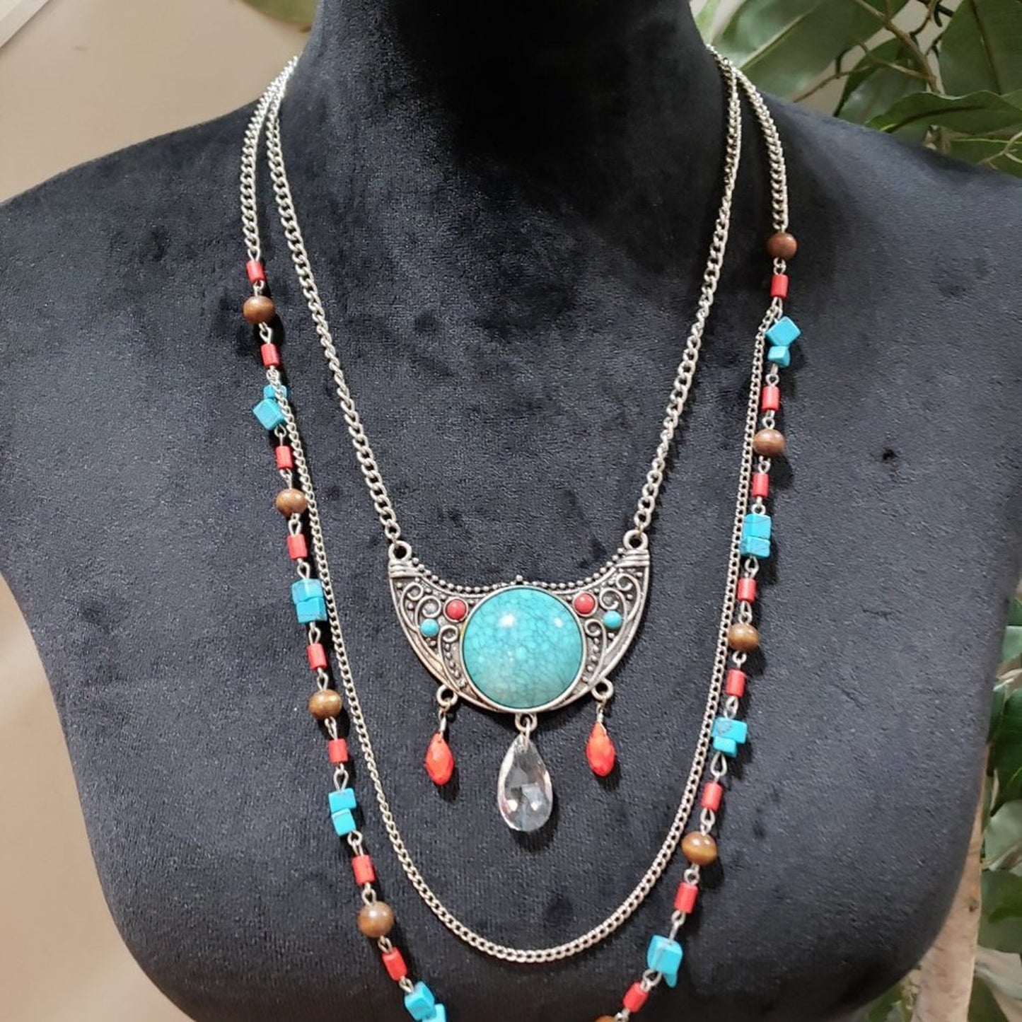 Women Fashion Silver Large Round Turquoise Stone Collar Necklace w/Lobster Clasp