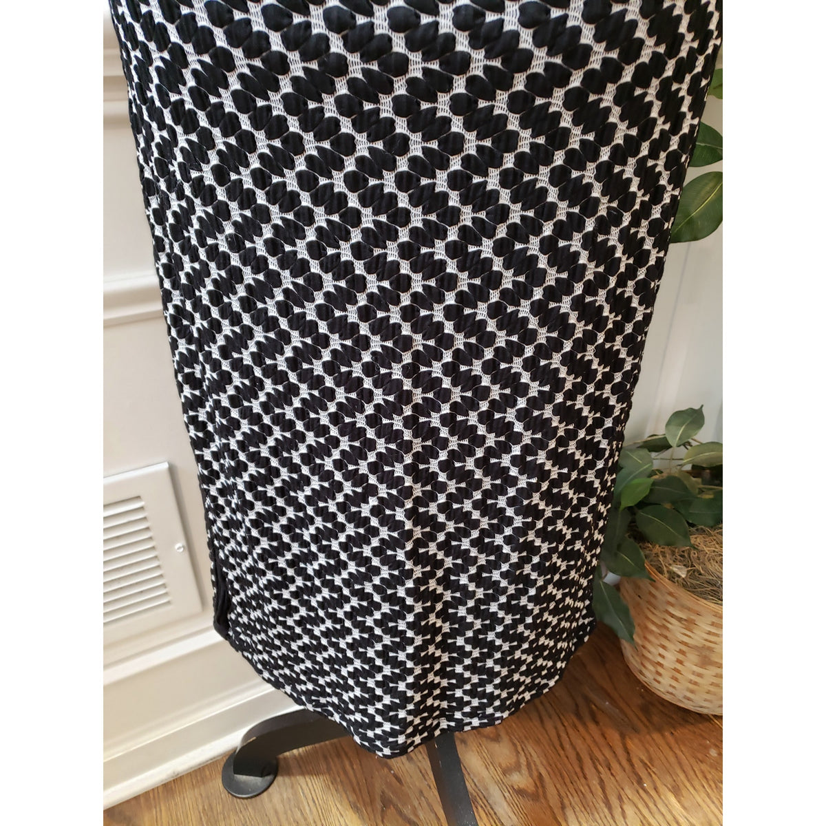 Max Studio Pencil Dress Women's XL Black White Geometric Cap Sleeve Boat Neck