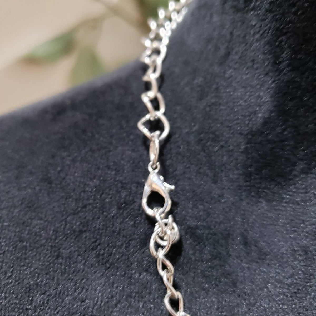 Women Fashion Metal Geometric Chains Iron Alloy Glitter Paper Choker Necklace