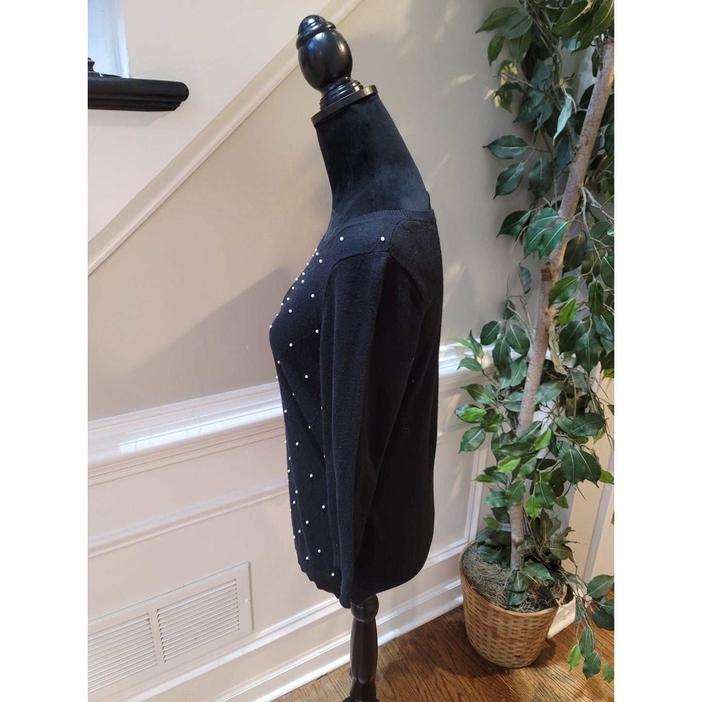 ELLE Sweater Women's Medium Black Pearl Embellished 34 Sleeve Pullover Knit