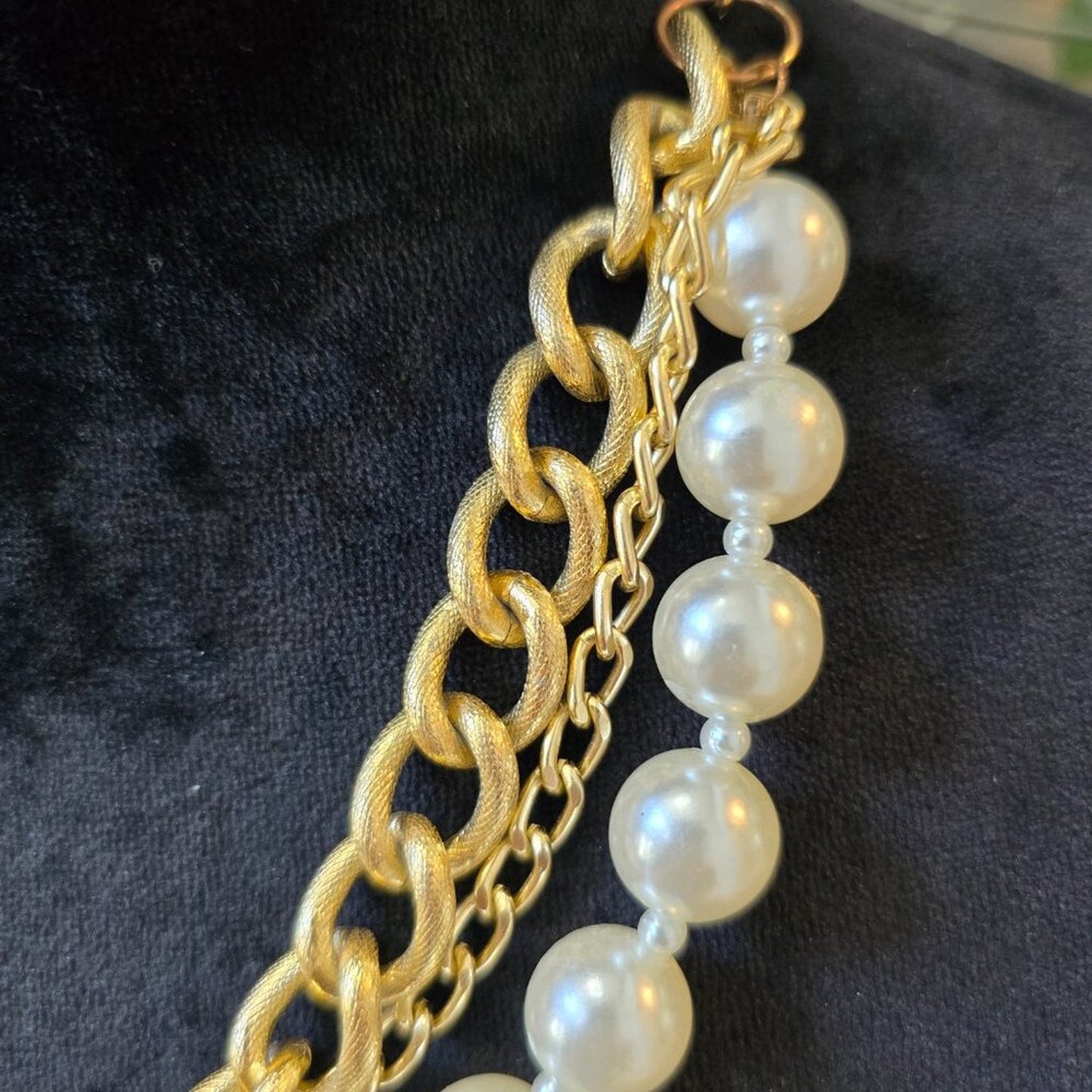 Womens Fashion Ivory Pearl Gold Tone Chain 3 Layered Necklace with Lobster Clasp