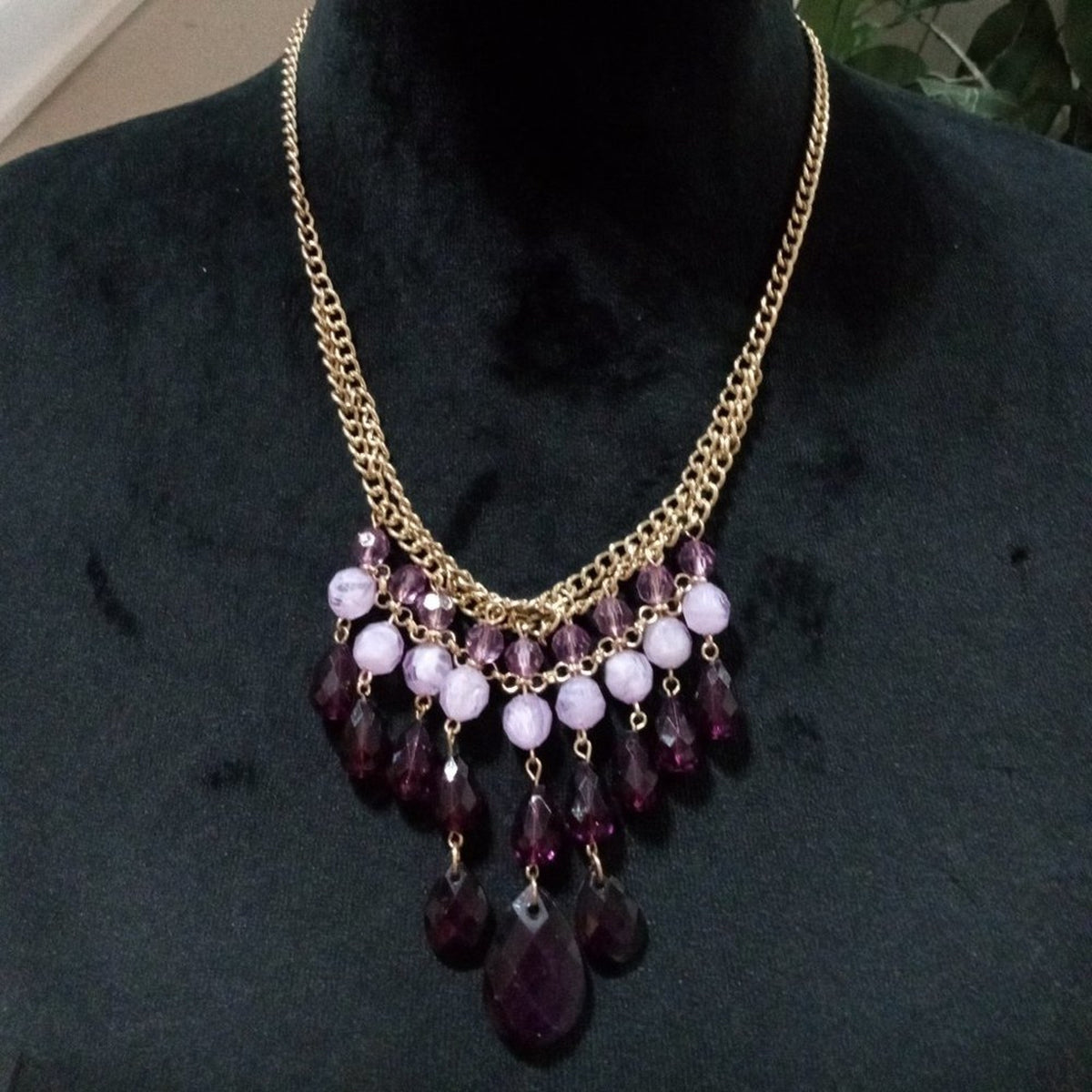 Womens Fashion Elegant Rhinestones Charm Statement Necklace with Lobster Clasp