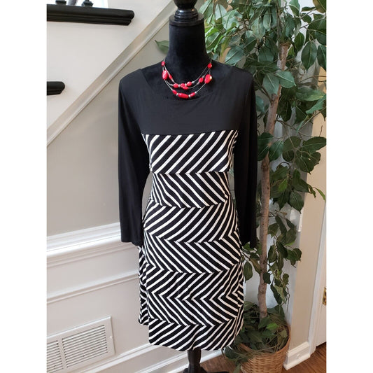 White House Black Market Womens Rayon Round Neck Long Sleeve Knee Length Dress L