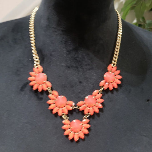 Womens Fashion Gold Tone Rhinestone Neon Pink Wide Chain Statement Necklace