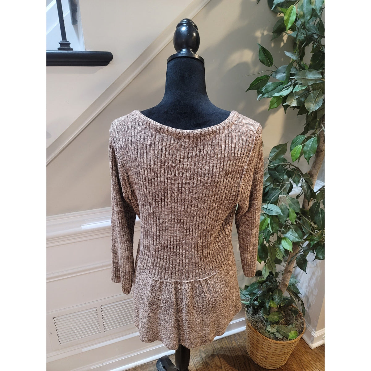 New Directions Cardigan Sweater Women's SZ XL Brown Button Front Deep V-Neck