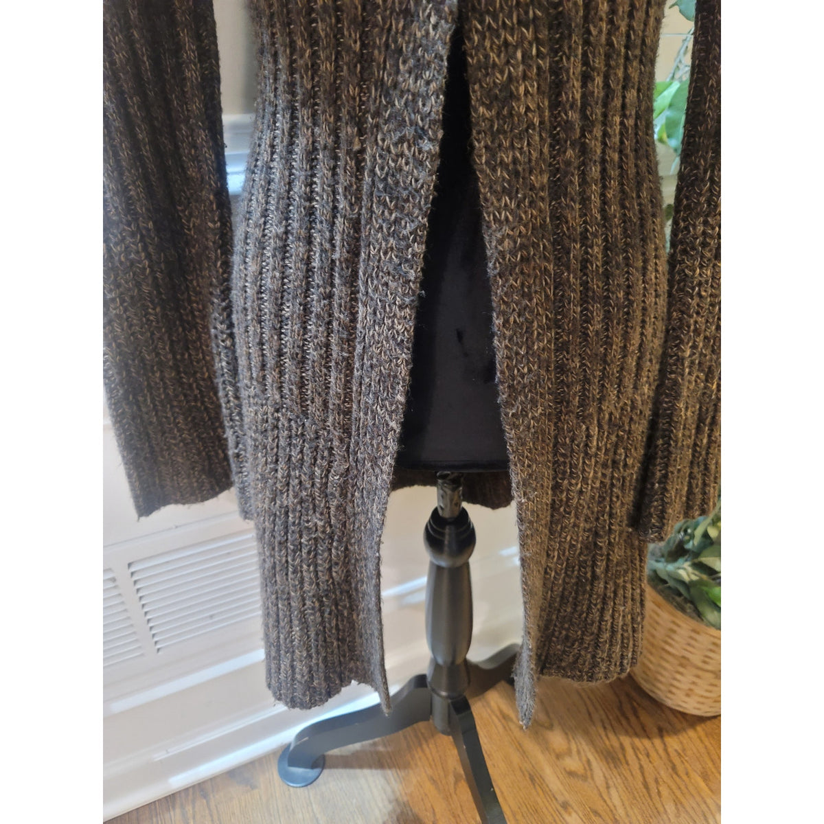 No Boundaries Long Cardigan Jacket Women's Large Brown Button Front Long Sleeve