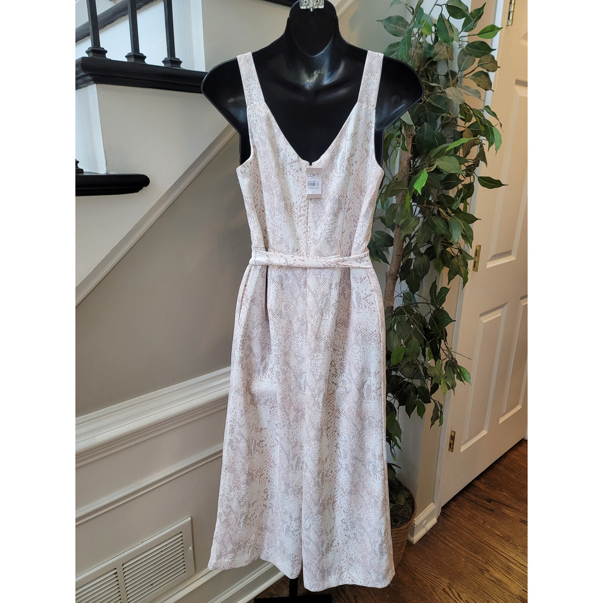 LOFT Outlet Snake Print Jumpsuit Women's Size 2 Beige Wide Leg Summer Romper