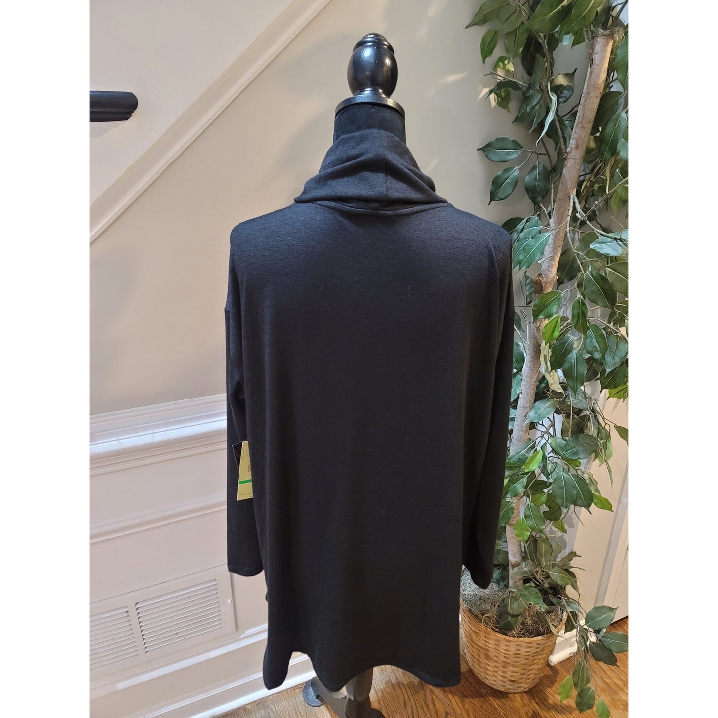 Multiples Sweater Women's Large Black Cowl Neck Long Sleeve Ruffle Hem Stretch