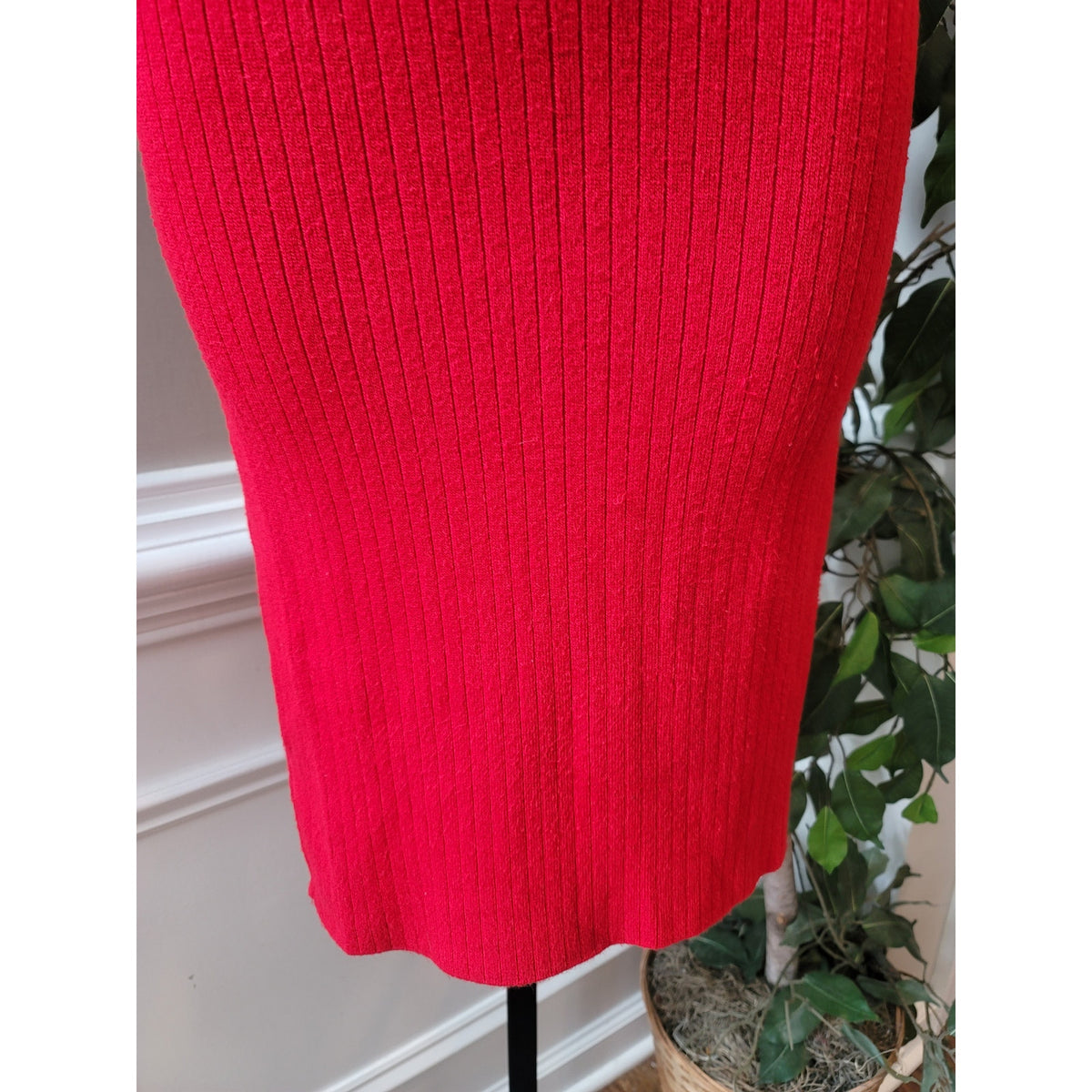 Windsor Knit Bodycon Dress Women Size Small Red Sleeveless Crisscross Back