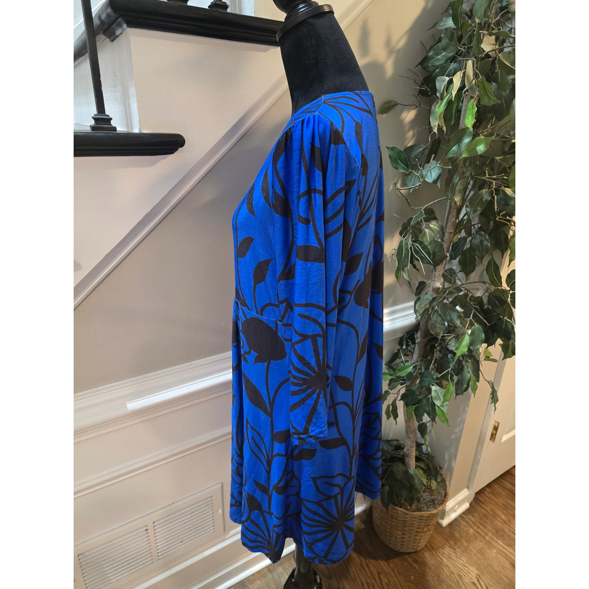 R&B Collection Midi Dress Women's 1X Blue Floral Casual Loose Fit Long Sleeves