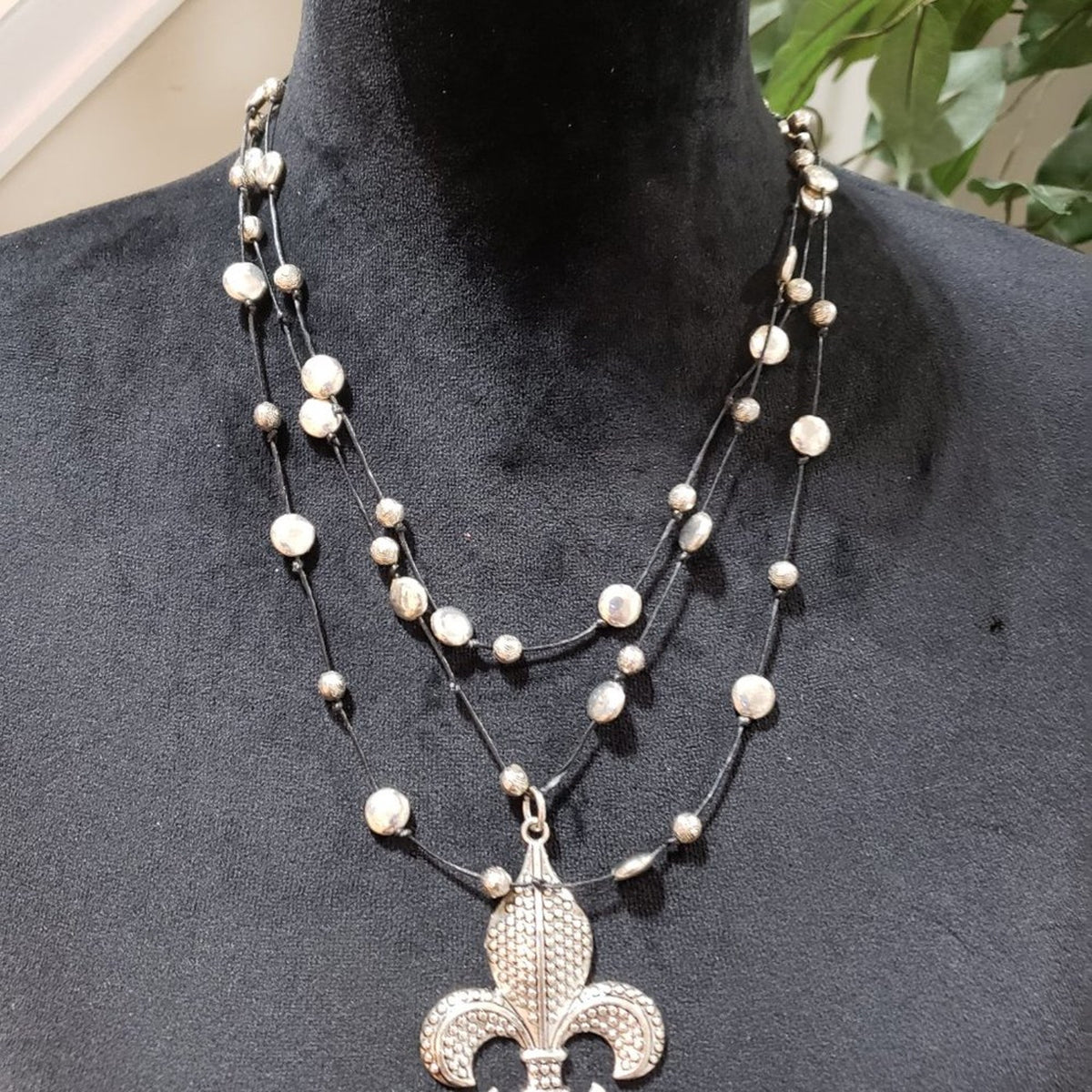 Womens Fashion Fleur-De-Lis Pendant Silver 3 Strand Necklace with Button Clasp