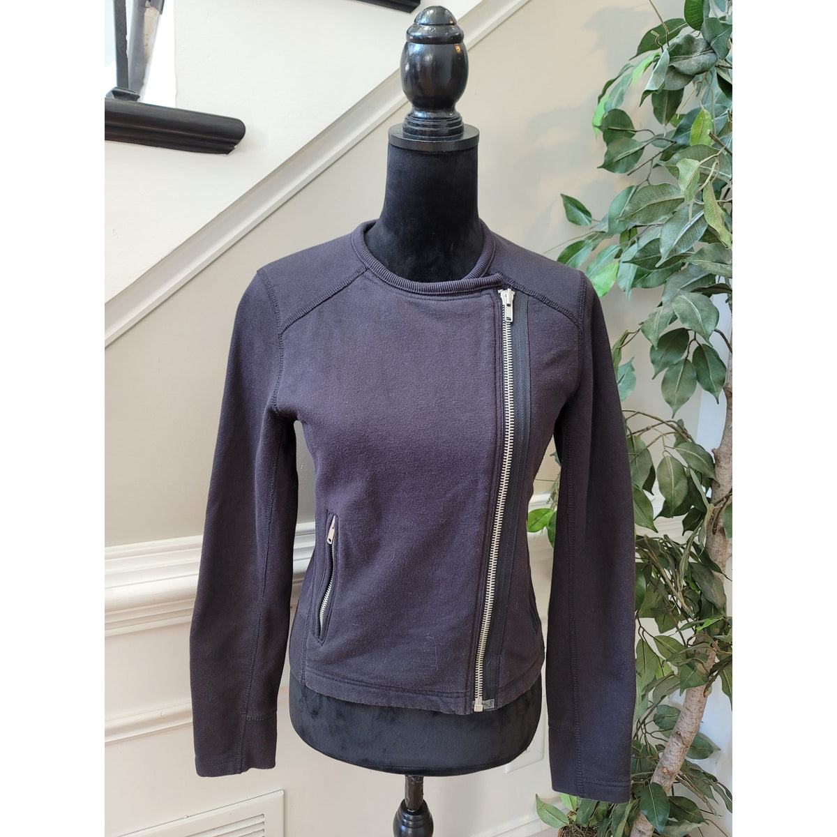 Gap Moto Jacket Women's Small Black Asymmetrical Full Zip Flatlock Stitching