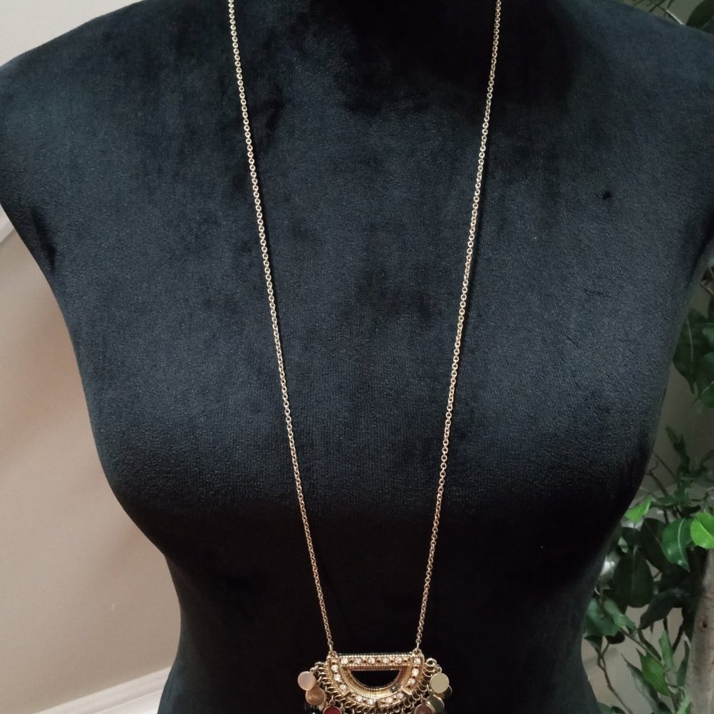 Women Fashion Elegant Black & Clear Rhinestone Beads Gold Tone Pendant Necklace