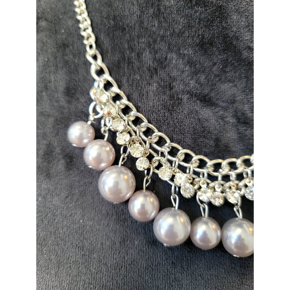Women's Silver Tone Faux Pearl Rhinestone Bib Statement Necklace Choker Gift