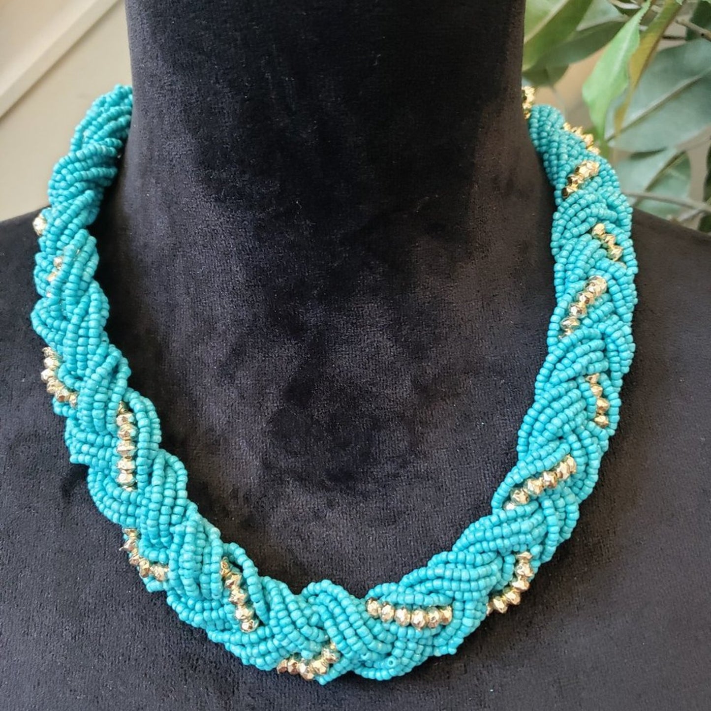 Womens Fashion Turquoise Choker Small Beaded Collar Necklace with Lobster Clasp