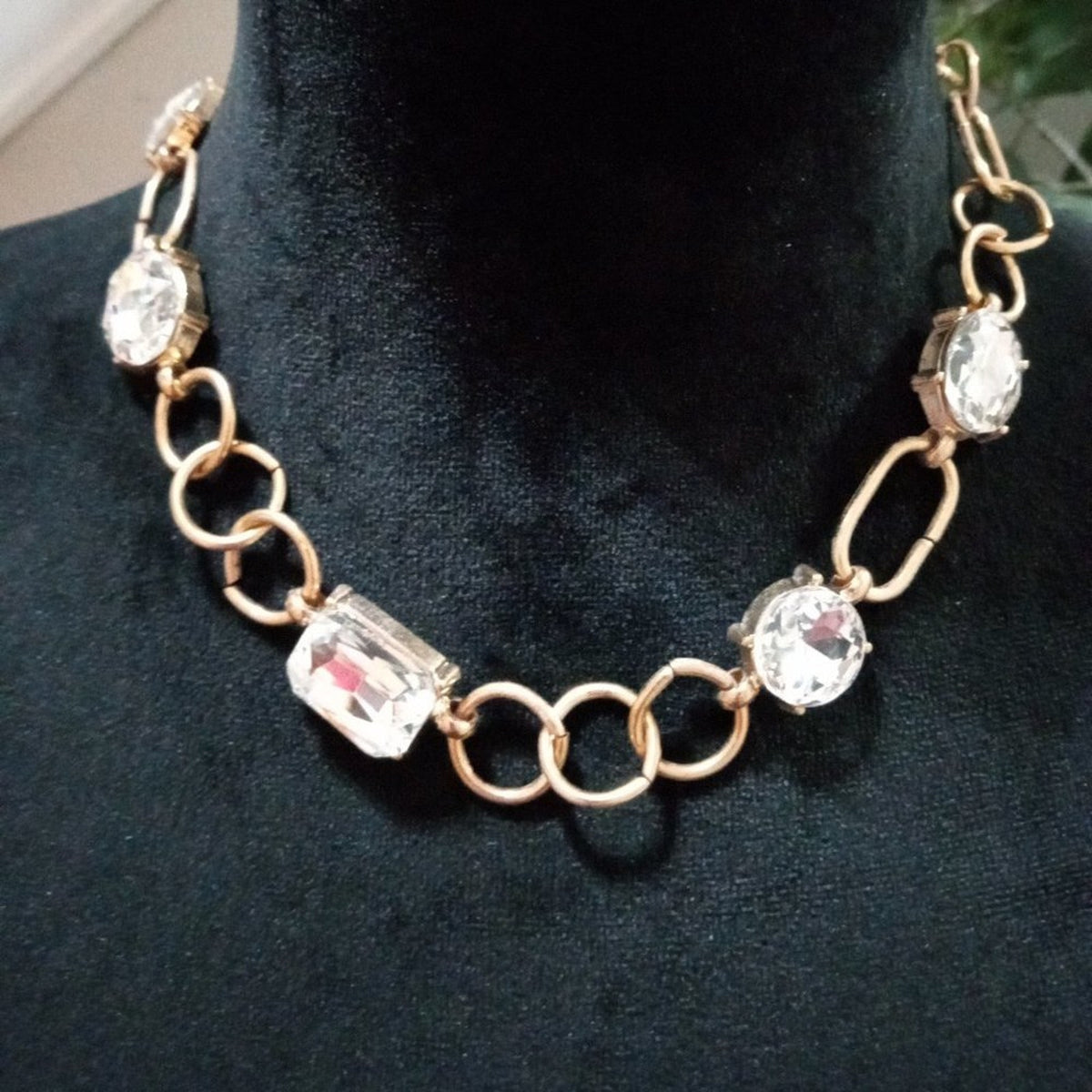 Womens Fashion Clear Faceted Rhinestone Choker Necklace with Lobster Clasp