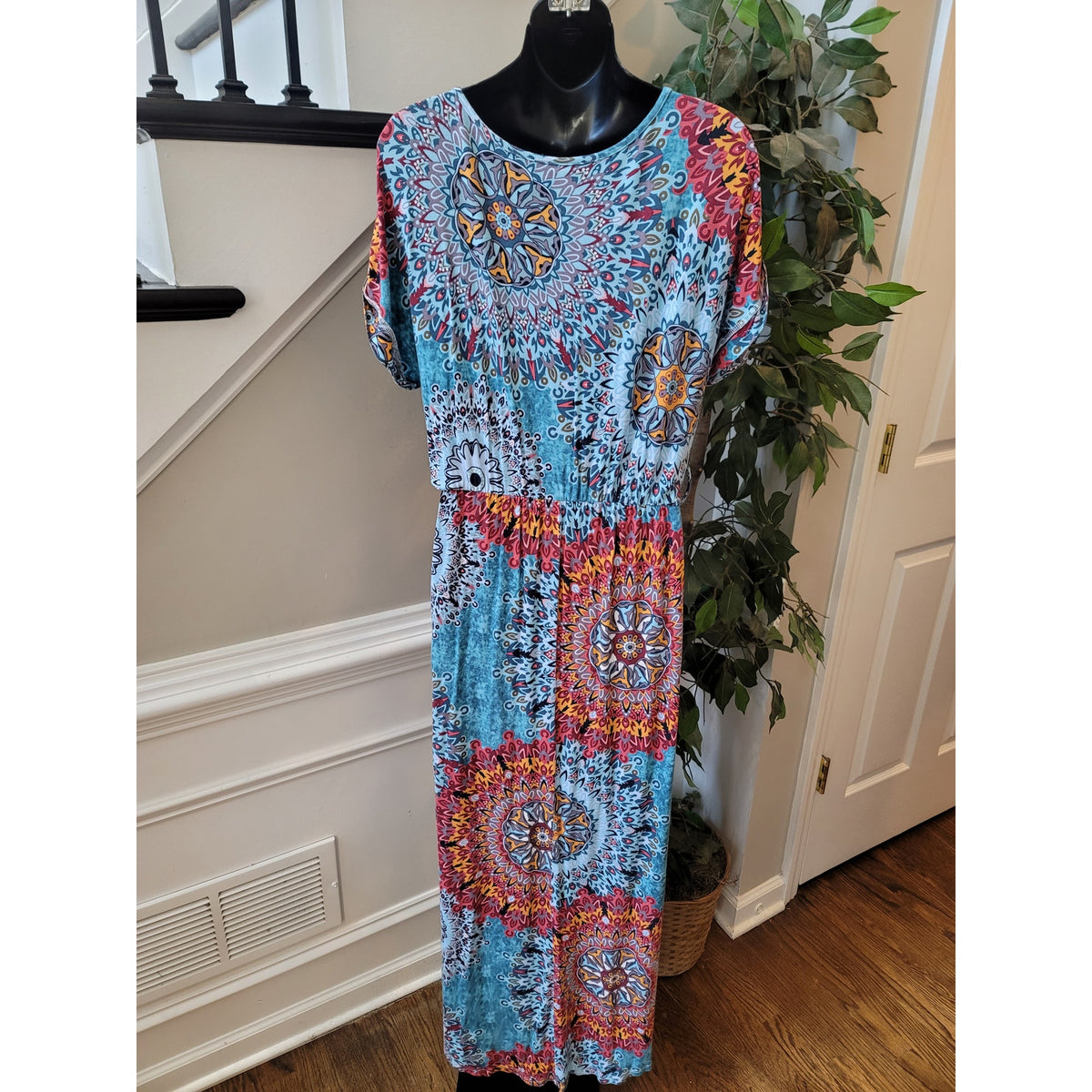 Gracerelle Maxi Dress Women's Size Large Multicolor V-Neck Short Sleeves
