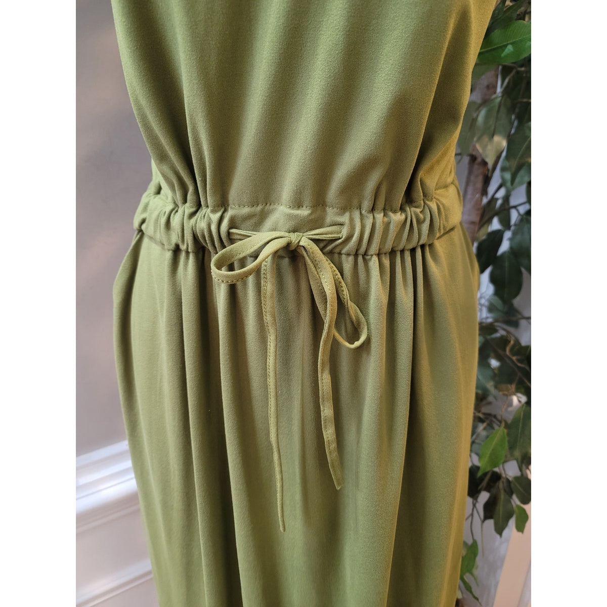 Capella Midi Dress Women Large Green V-Neck Cinched Drawstring Waist Curved Hem