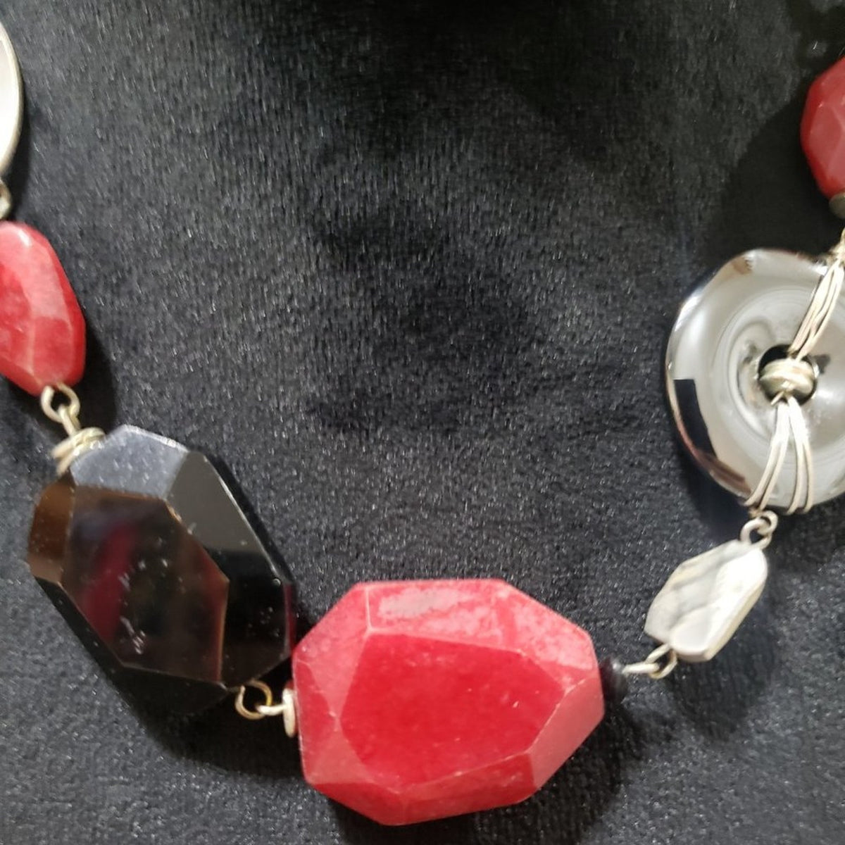 Chicos Women's Black and Red Chunky Beaded Fashion Jewelry Necklace