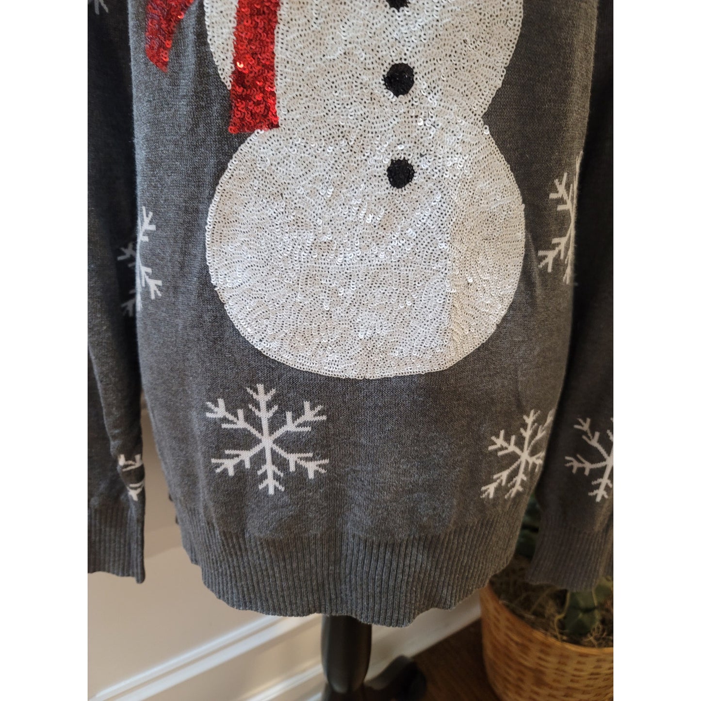 Tipsy Elves Christmas Sweater Women's Large Gray Snowman Long Sleeve Pullover