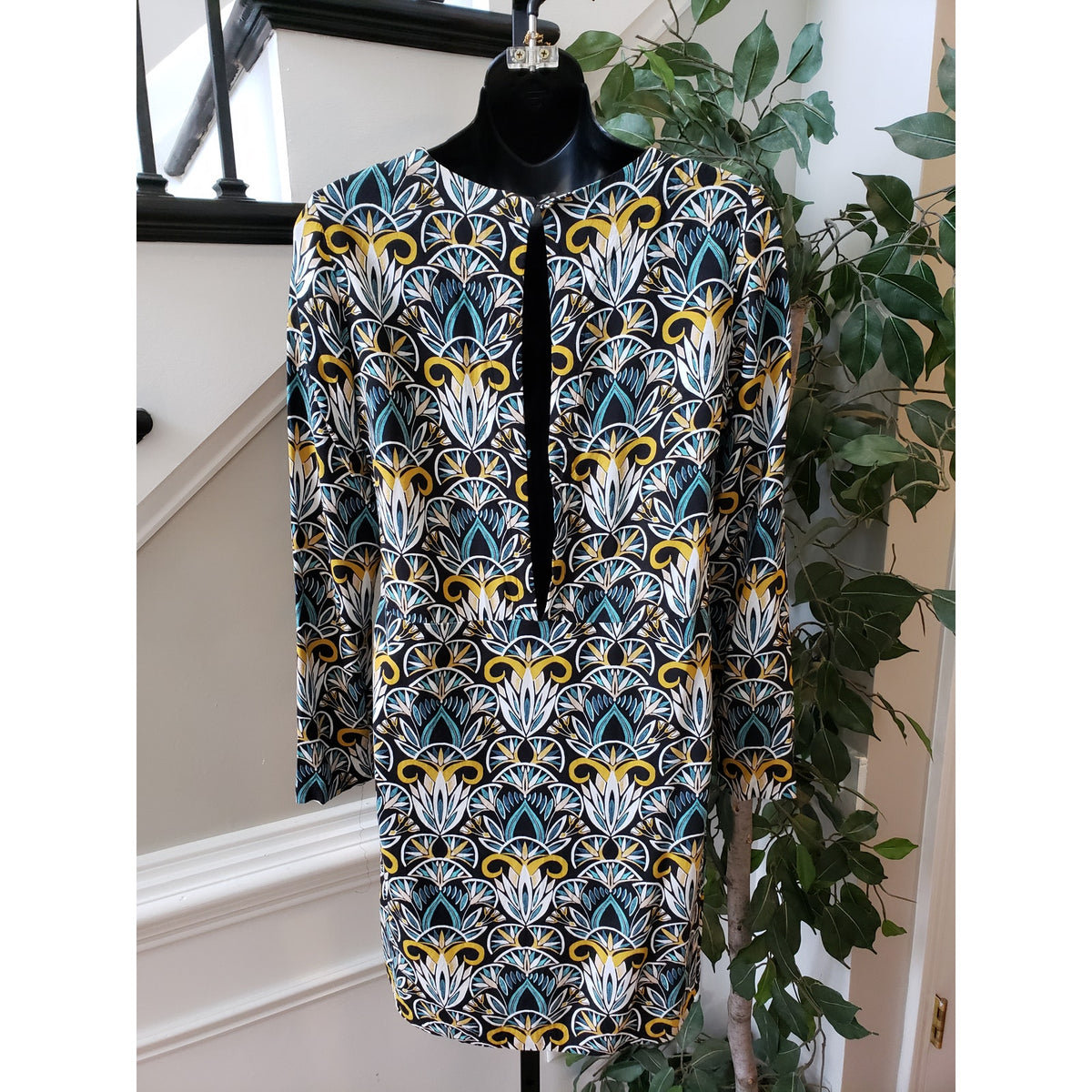 H&M Shift Dress Women Size 2 Multi Diamond Floral Viscose Long Sleeve Round Neck