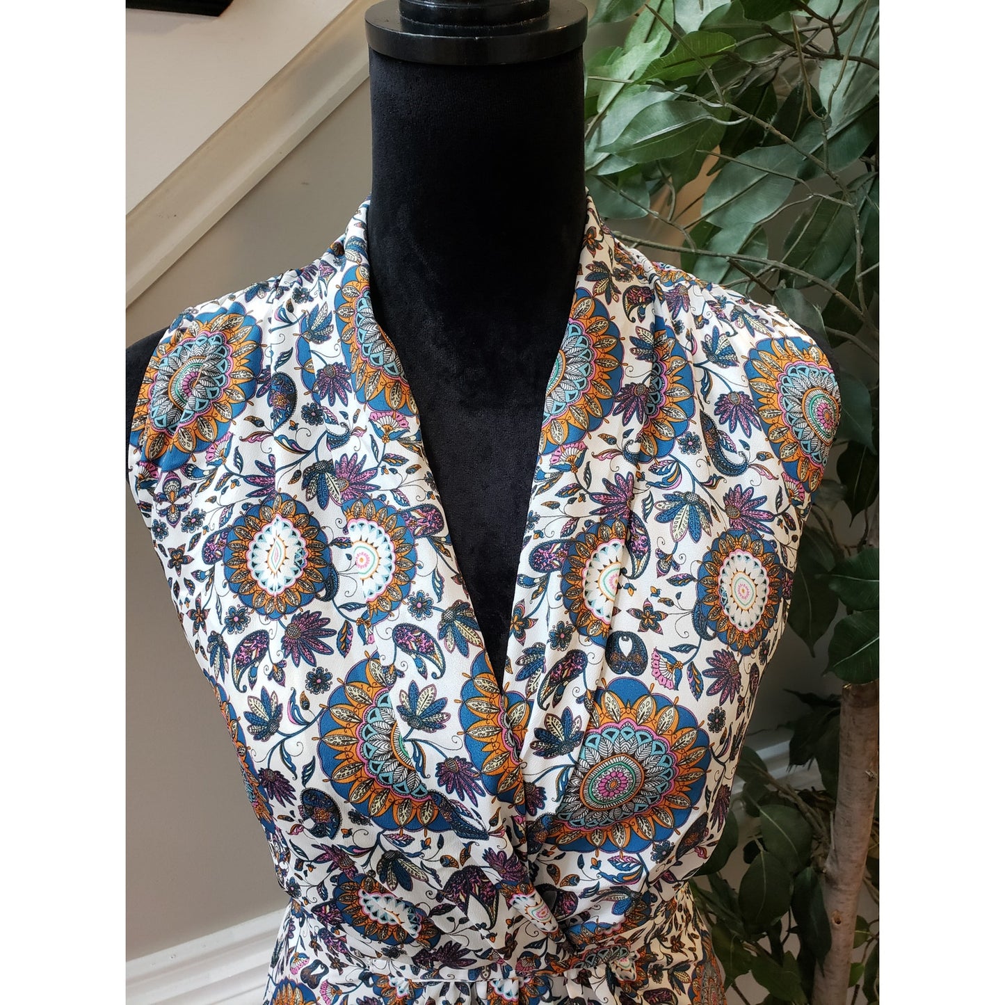 19 Cooper Fit & Flared Dress Women's XL Multi Geo Print Lined Pleated V Neck