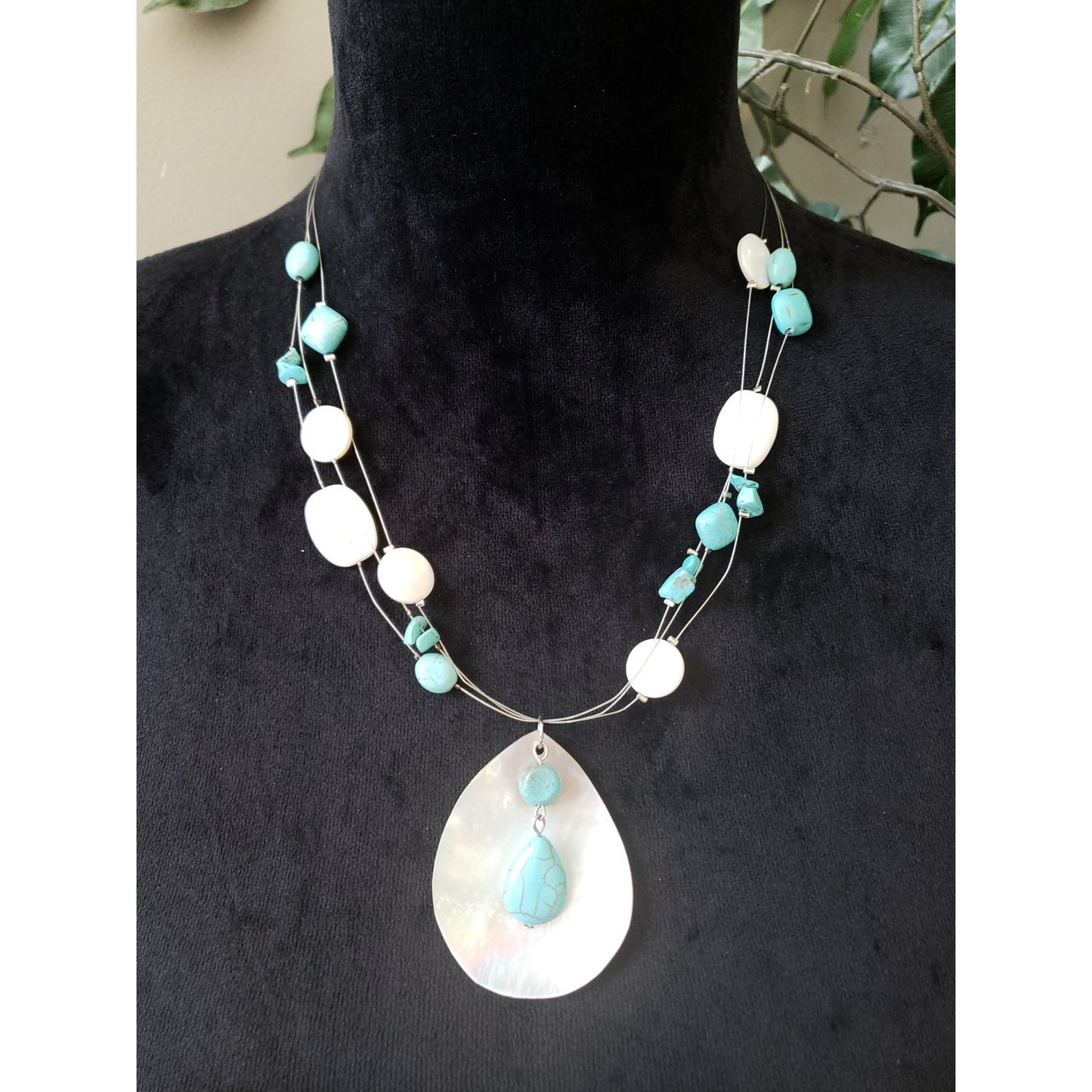 Womens 3 Strand Silver Tone Turquoise Blister Pearls Station Pendant Necklace