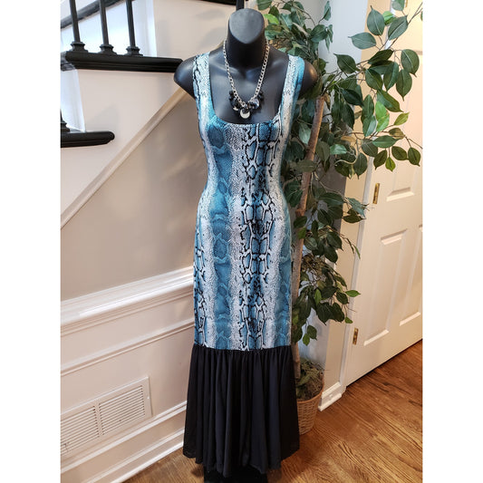 Good Time Long Maxi Dress Womens S Multi Snakeskin Print Scoop Neck Peplum Hem S