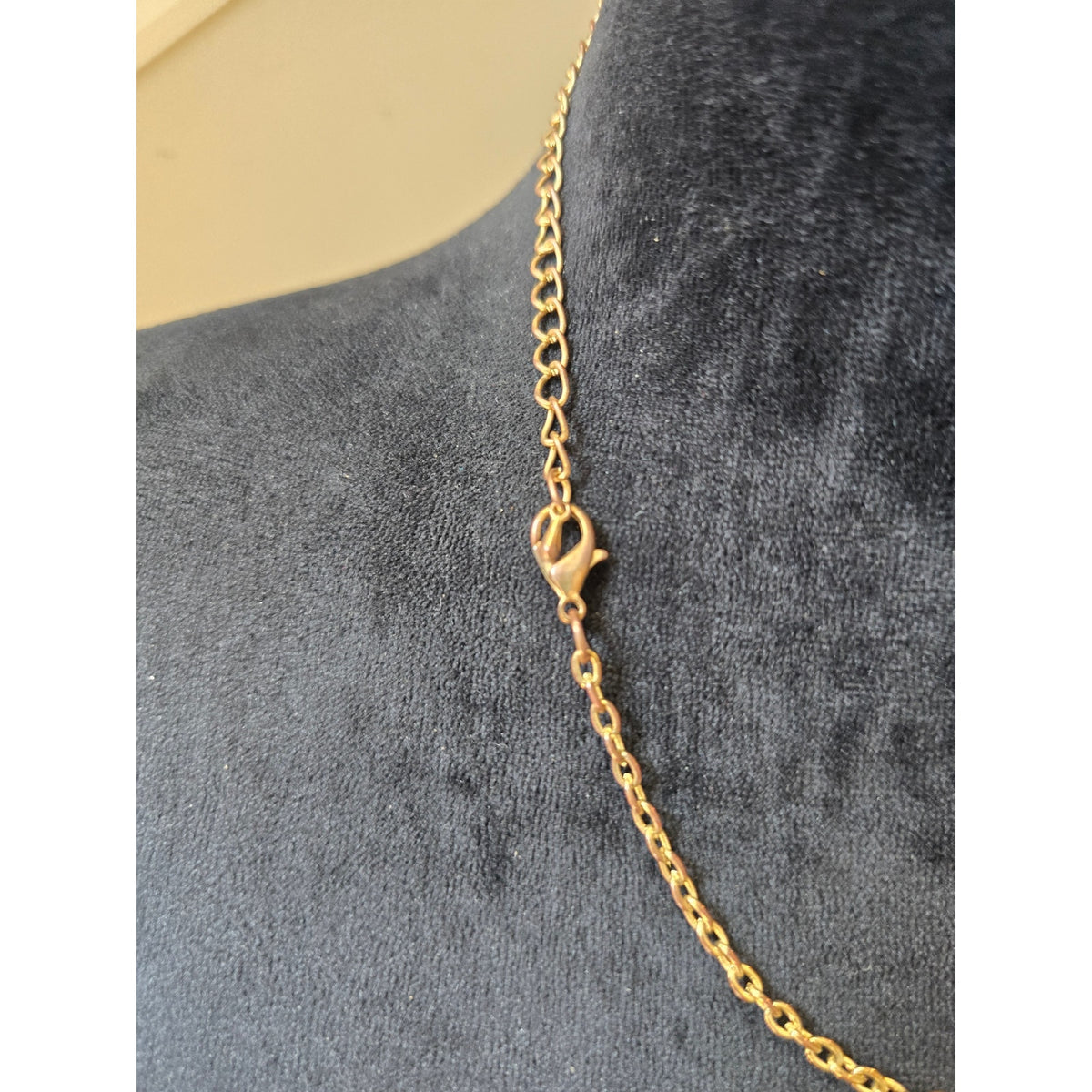Gold Tone Ivory Pearl Rhinestone Teardrop Bib Statement Necklace