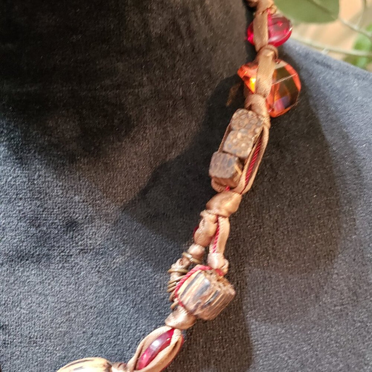 Women Brown Ribbon Wrapped Wood & Crystel Bead Collar Necklace with S Hook Clasp