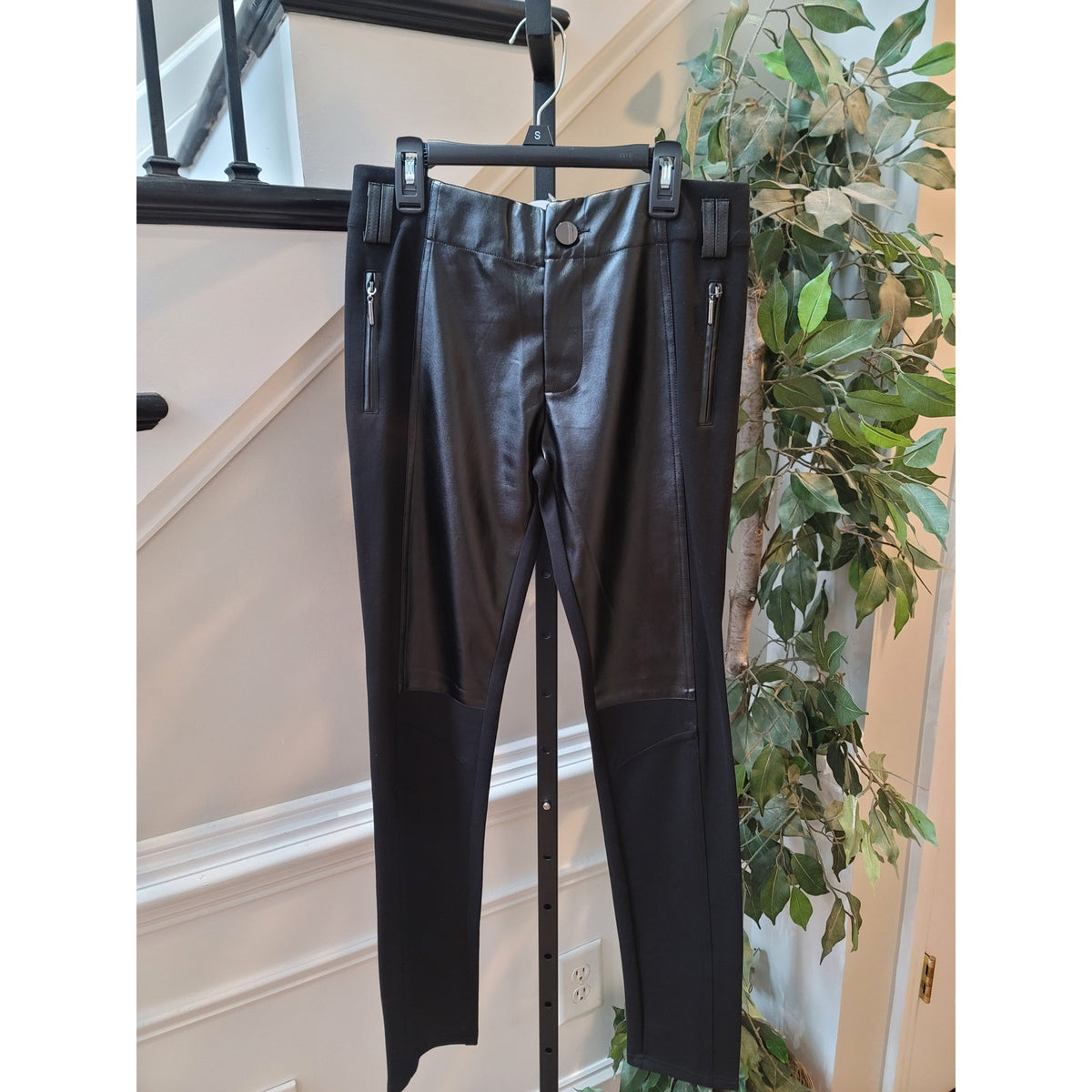 Gracia Skinny Pant Women's Small Black Front Faux Leather Panel Zipper Pockets