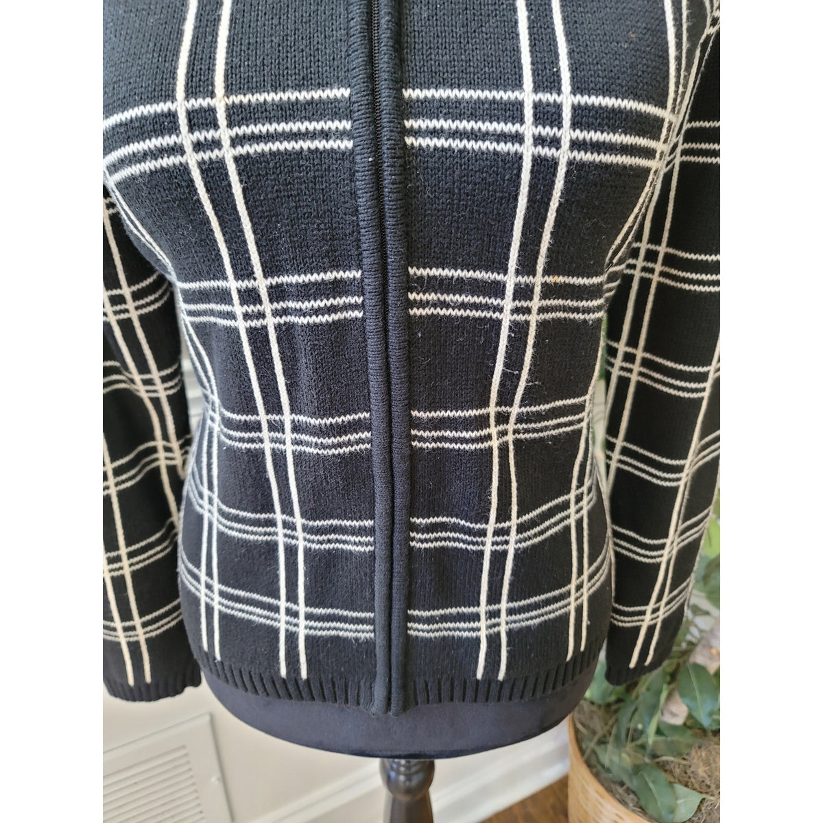 Talbots Cardigan Jacket Women's Small Black Plaid Full Zip Mock Neck Ribbed Hem